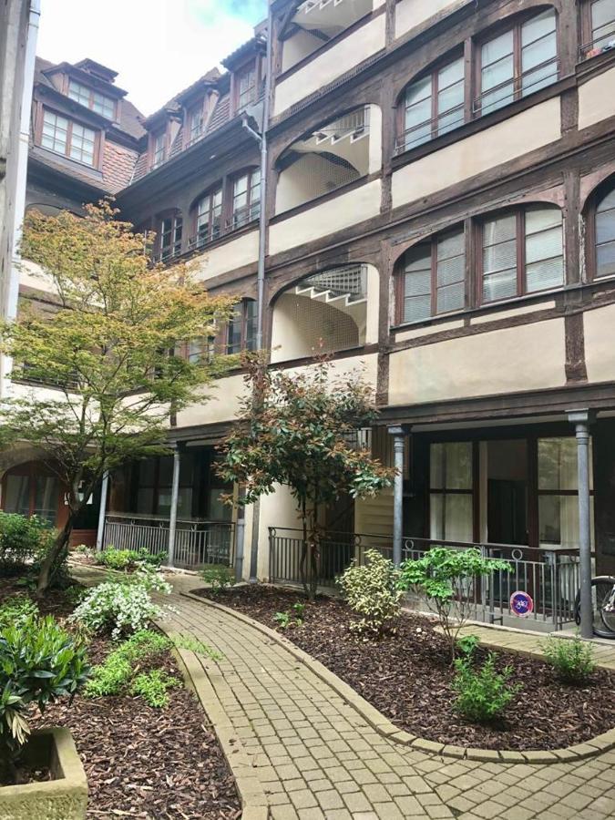 New Duplex De Charme Au Pied De La Cathedrale Carre D'Or Apartman Strasbourg Kültér fotó